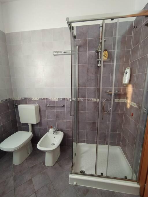 La Casa Sul Lago Monvalle Zewnętrze zdjęcie