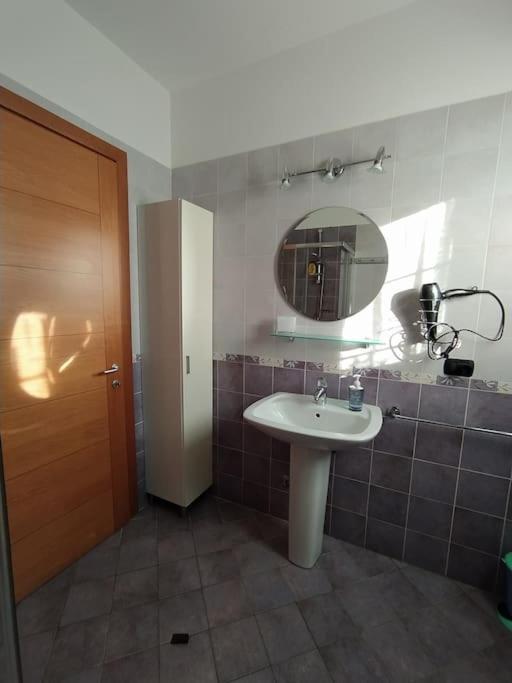 La Casa Sul Lago Monvalle Zewnętrze zdjęcie